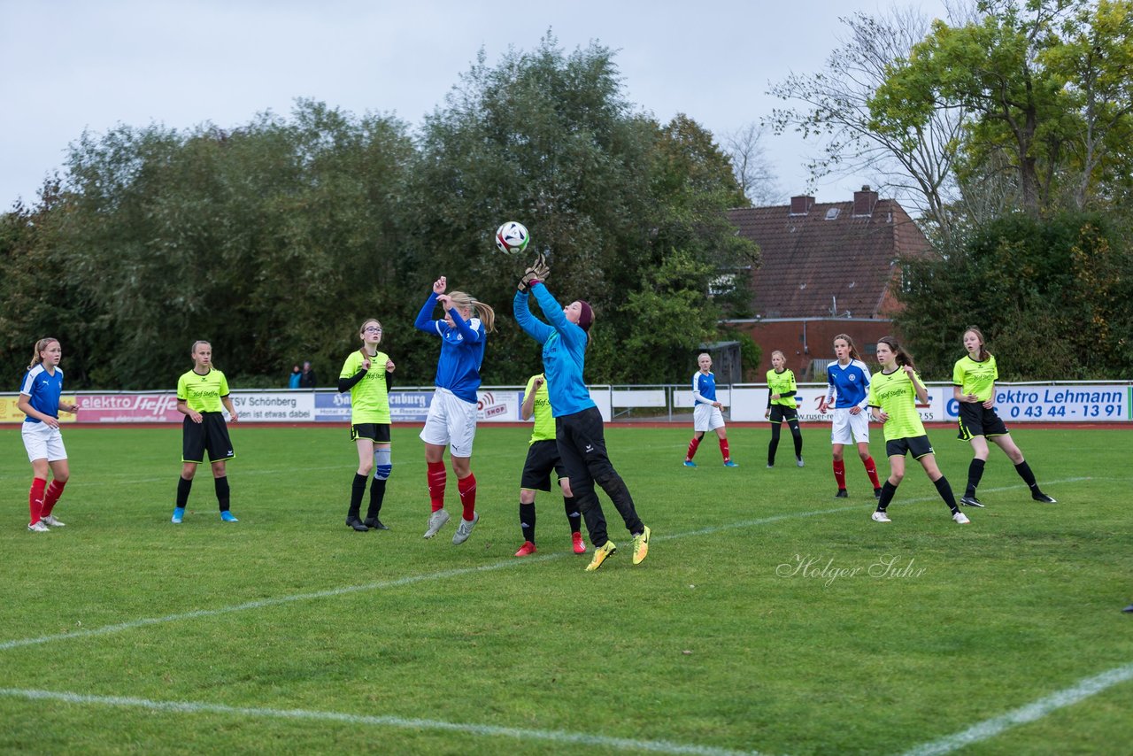 Bild 217 - B-Juniorinnen TSV Schoenberg - Holstein Kiel : Ergebnis: 0:23